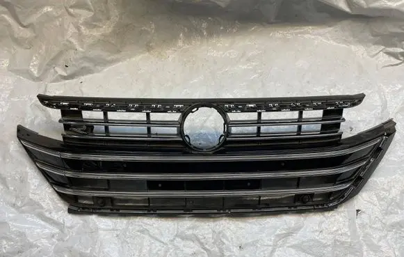 Volkswagen Arteon Front bumper upper radiator grill 3G8853651BL 3G8853651BQ 3G8853651BK