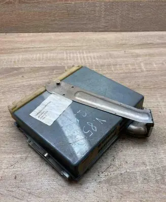 Volvo V70 Engine control unit/module ECU P09179404 0281001447
