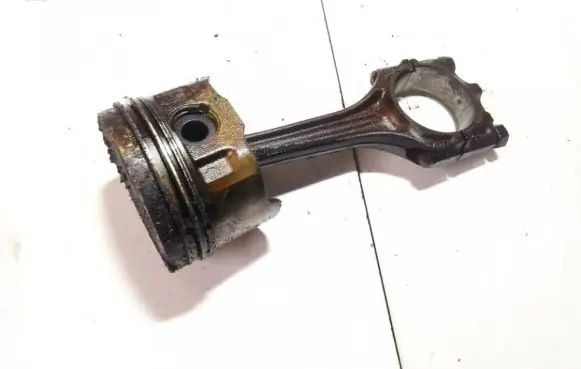 Audi A4 S4 B5 8D Piston with connecting rod 027b