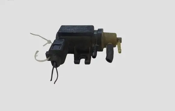 Volkswagen PASSAT B6 Turbo solenoid valve 1K0906627A 70086800