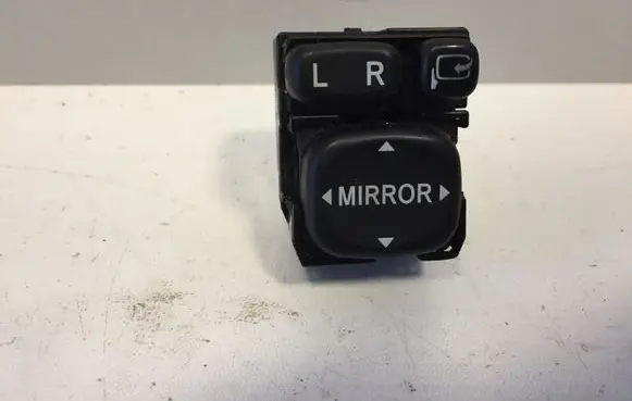 Lexus IS 220D-250-350 Wing mirror switch 183575