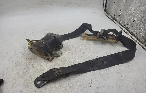 Mercedes-Benz ML W163 Front seatbelt A1638603085