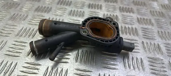 Skoda Rapid (NH) Thermostat/thermostat housing 03L121131AA