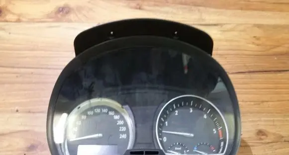 BMW X3 E83 Speedometer (instrument cluster) 341437802 3414378-02