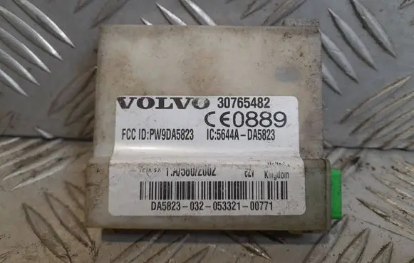 Volvo XC70 Alarm control unit/module 30765482 PW9DA5823 5644ADA5823