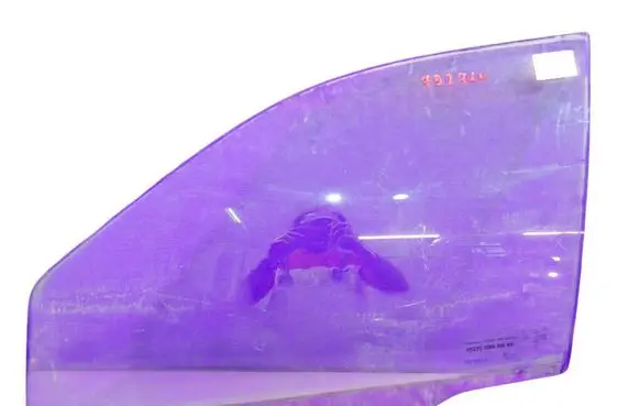 Tata Indica Vista II Front door window glass four-door