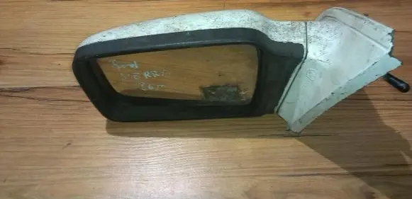 Ford Sierra Front door electric wing mirror e6006319