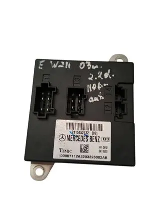 Mercedes-Benz E W211 Comfort/convenience module 2115452132