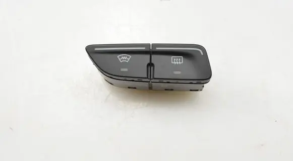 Ford Focus Windscreen/window heater switch AM5T18K574AB