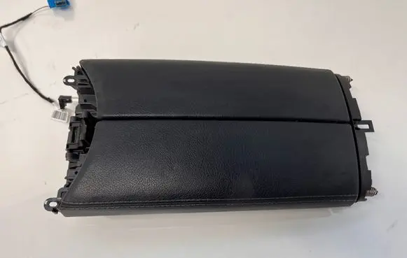 Mercedes-Benz C W205 Armrest 1271362