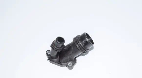 BMW 5 F10 F11 Engine coolant pipe/hose 7800048
