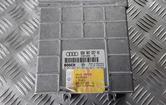 Audi A4 S4 B5 8D Engine control unit/module 8D0907557HX 0261203941 26SA4679