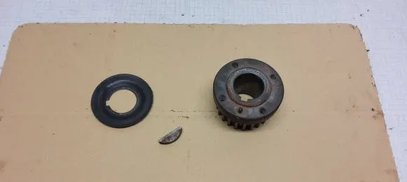 Opel Zafira B Crankshaft pulley