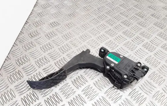 Volkswagen Polo V 6R Accelerator throttle pedal 6Q1721503M