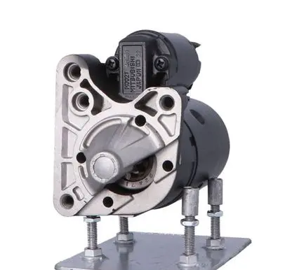 Renault Megane I Starter motor 8200584700