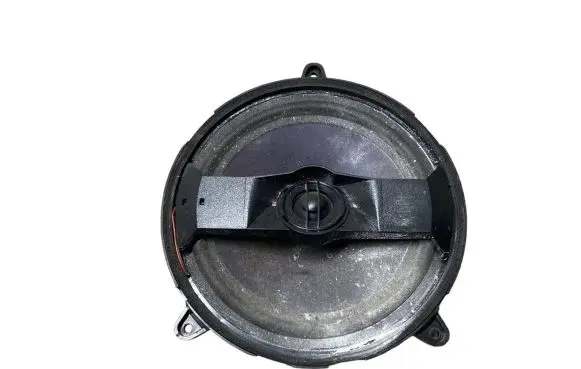 Audi A3 S3 8L Rear door speaker