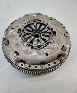 Audi Q2 - Clutch set kit 05E141025A