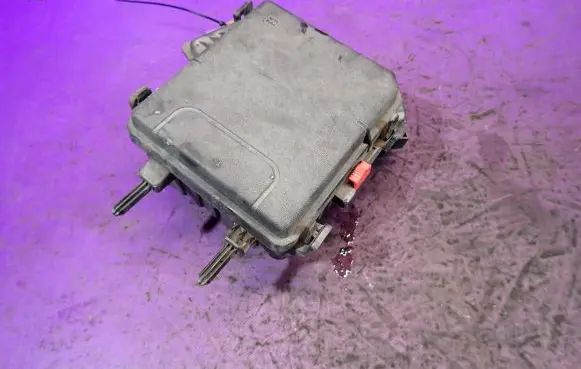 Renault Megane III Fuse box set 284B10002R