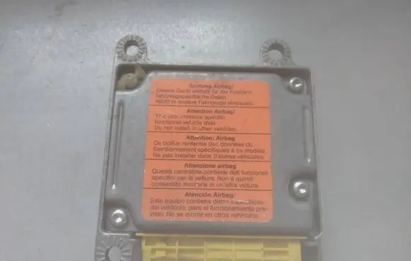 Volkswagen Golf IV Airbag control unit/module 1J0909609