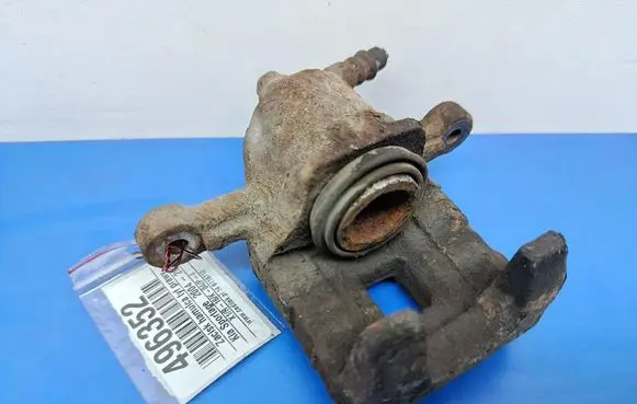 Rear brake caliper