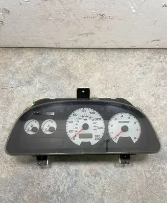 Subaru Impreza I Speedometer (instrument cluster) 85014FA561 10001807