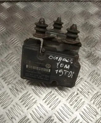 Skoda Octavia Mk2 (1Z) ABS Pump 1K0907379AQ