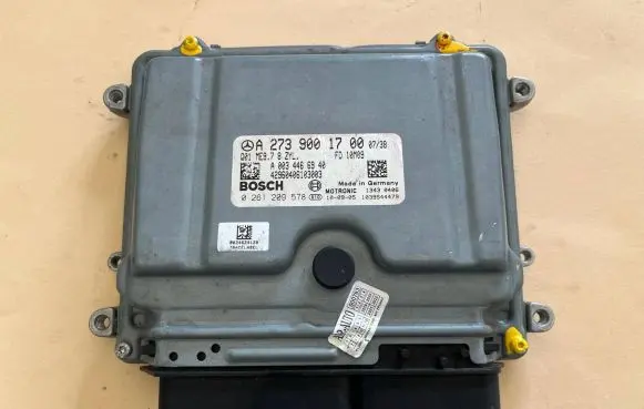 Mercedes-Benz SL R230 Engine control unit/module ECU A2739001700 0261209578