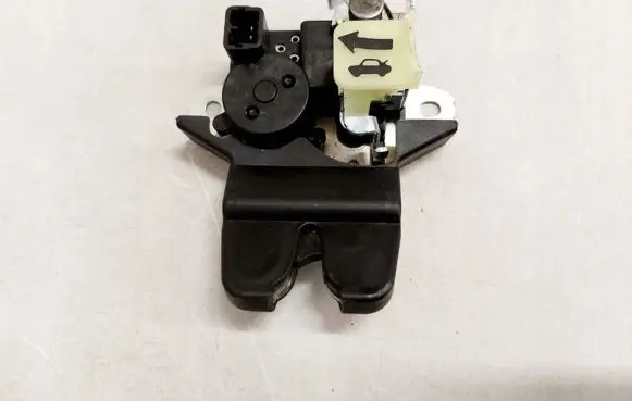 KIA Optima Tailgate/trunk/boot lock/catch/latch