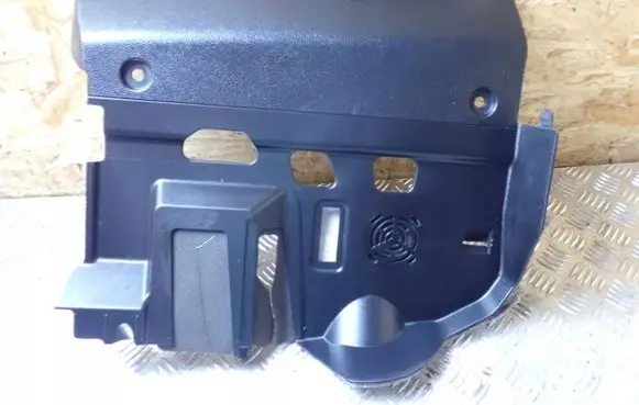 BMW 1 F20 F21 Dashboard lower bottom trim panel 9205396