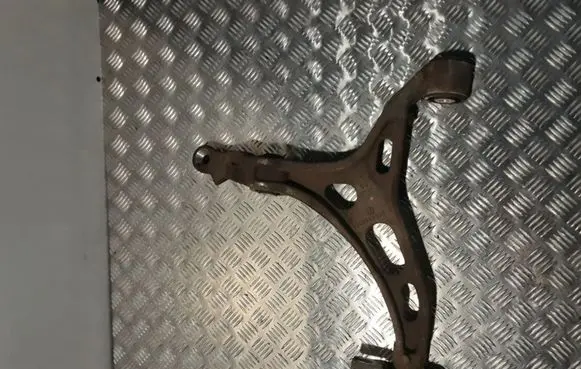 Jeep Grand Cherokee Front lower control arm/wishbone 68022604AD