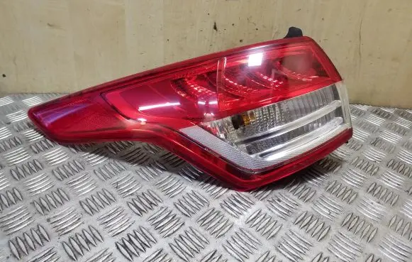 Ford Kuga II Rear/tail lights CV4413405BG 90021831