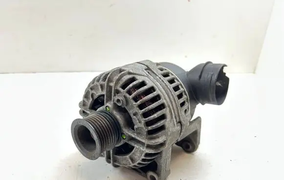 BMW 5 E39 Generator/alternator 7519857 7501597