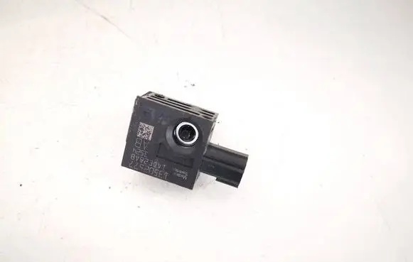 Opel Astra J Airbag deployment crash/impact sensor 13502577