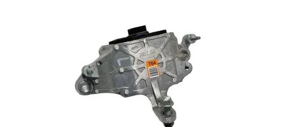 Engine mount bracket