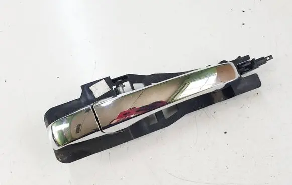 Rear door exterior handle