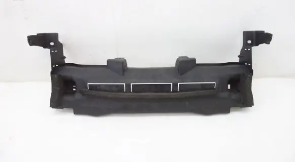 Mazda 3 II Intercooler air channel guide 
