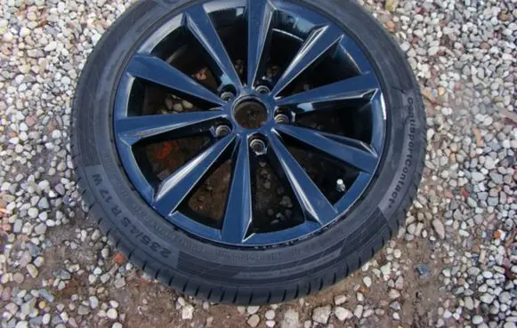 Volkswagen Eos R17 alloy rim 