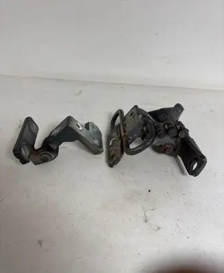 Volkswagen Phaeton Front door upper hinge 3D4831402 3D4831412B