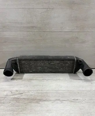 BMW X3 E83 Intercooler radiator 3421803 3104890