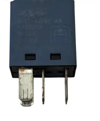 Ford Fiesta Other relay 8V5T14B192AA V23074A1201X92