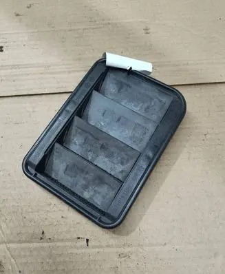 BMW 2 F22 F23 Quarter panel pressure vent 9201647