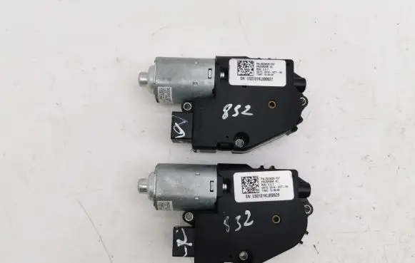 Jeep Cherokee Sunroof motor/actuator 2923226F07