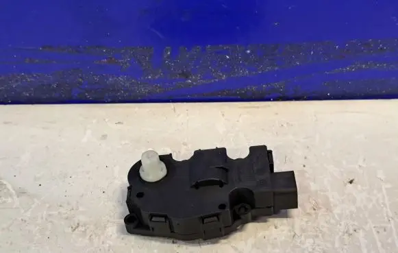 A/C air flow flap actuator/motor
