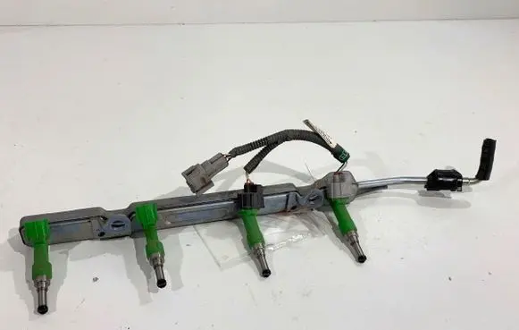 Lexus NX Fuel main line pipe 23250-36010