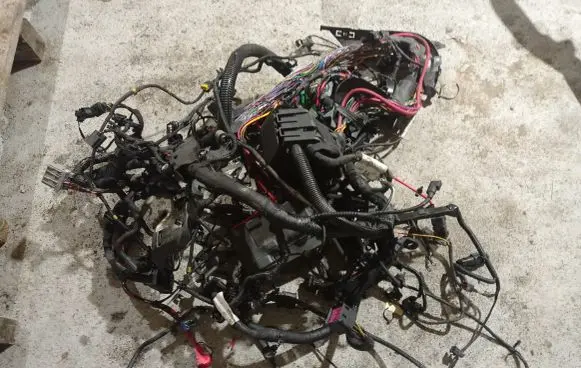 Volvo S80 Engine installation wiring loom 31343991 31327479