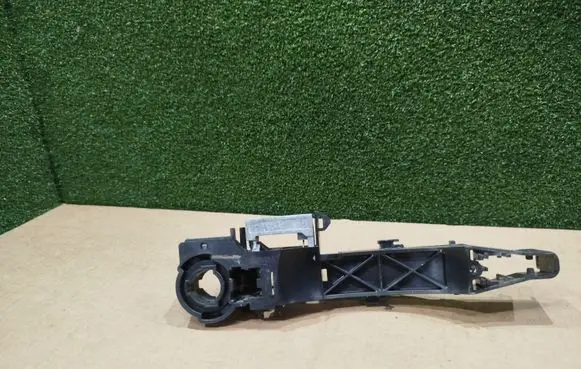 Renault Trafic III (X82) Front door exterior handle 806078197R 806075481R 806070113R
