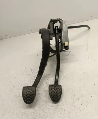 BMW 3 E90 E91 Brake pedal 678711