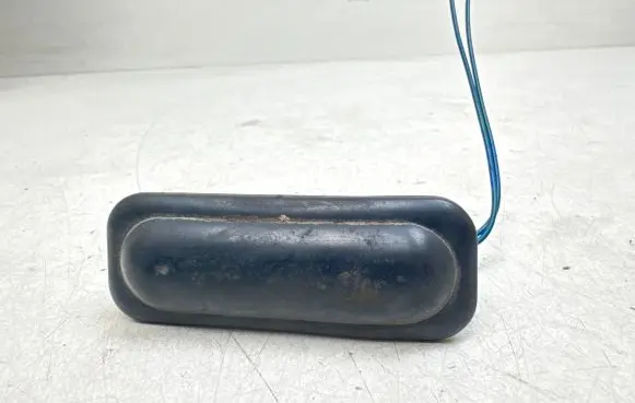 Tailgate opening switch