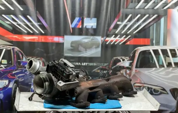 BMW 3 E90 E91 Turbo 7810182
