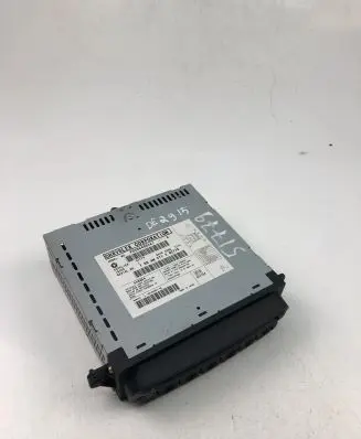 Chrysler Voyager Radio/CD/DVD/GPS head unit P05064003AI